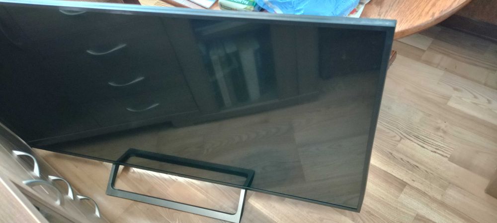Sony Bravia kd-55 uszkodzony