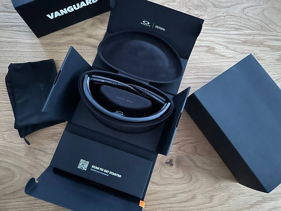 Oakley Meta Vanguard