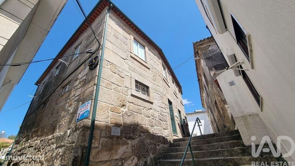 Moradia bi-familiar T2 em Celorico e Vila Boa do Mondego