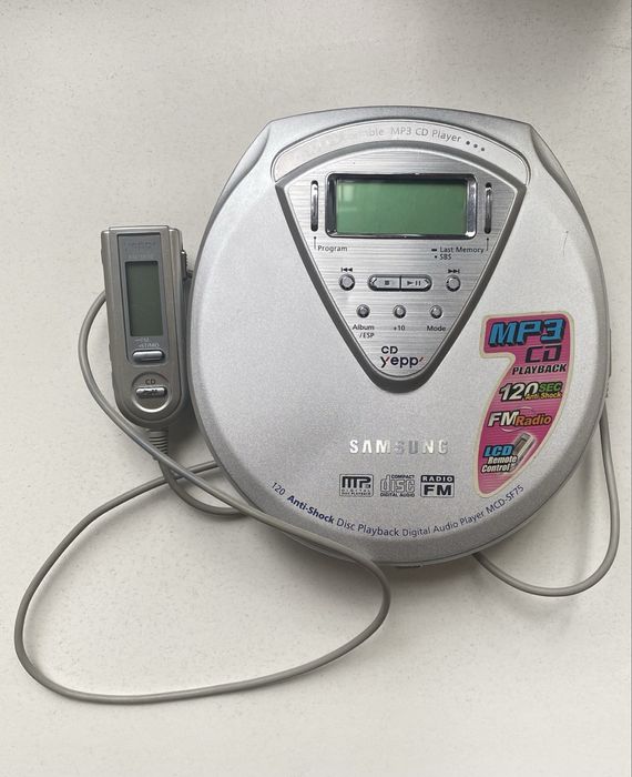 Samsung Yepp MCD-SF75 CD MP3 плеер / винтаж 2000-х / рабочий