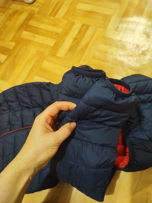 Продам куртку 104