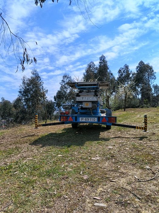 Plataforma elevatória64280888855683121