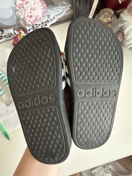 Тапочки adidas