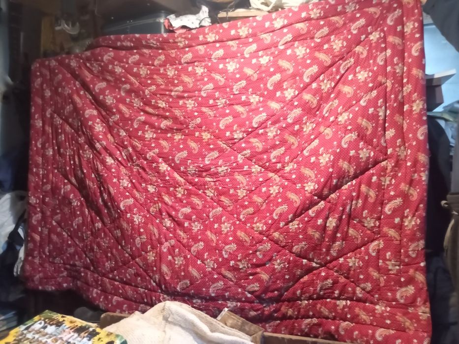 Одіяла   теплі  в   хорошому   стані