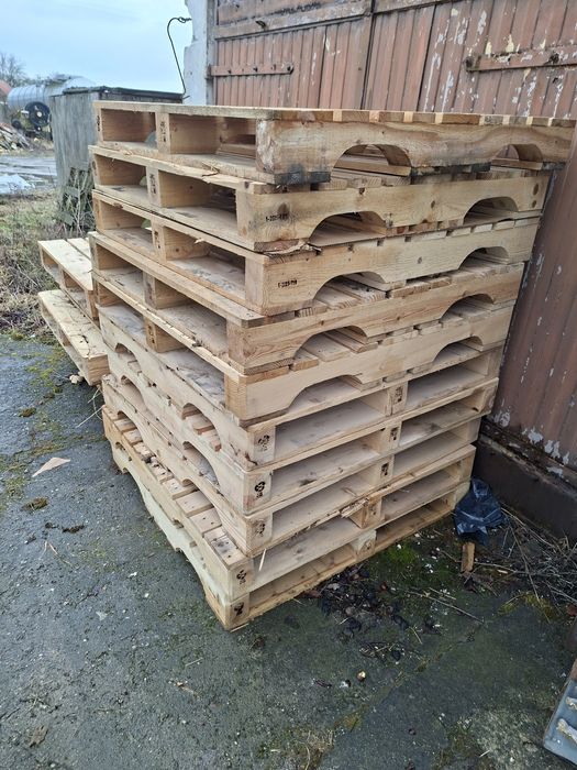 Palety drewniane
