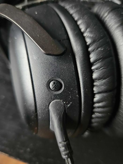 HyperX Cloud III Black – Excellent Condition, Perfect Functioning64739925838595124