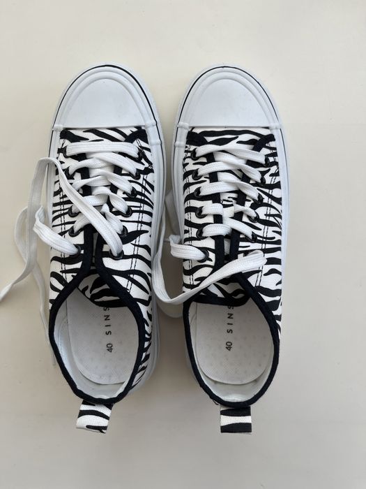 Кеди кросовки нові