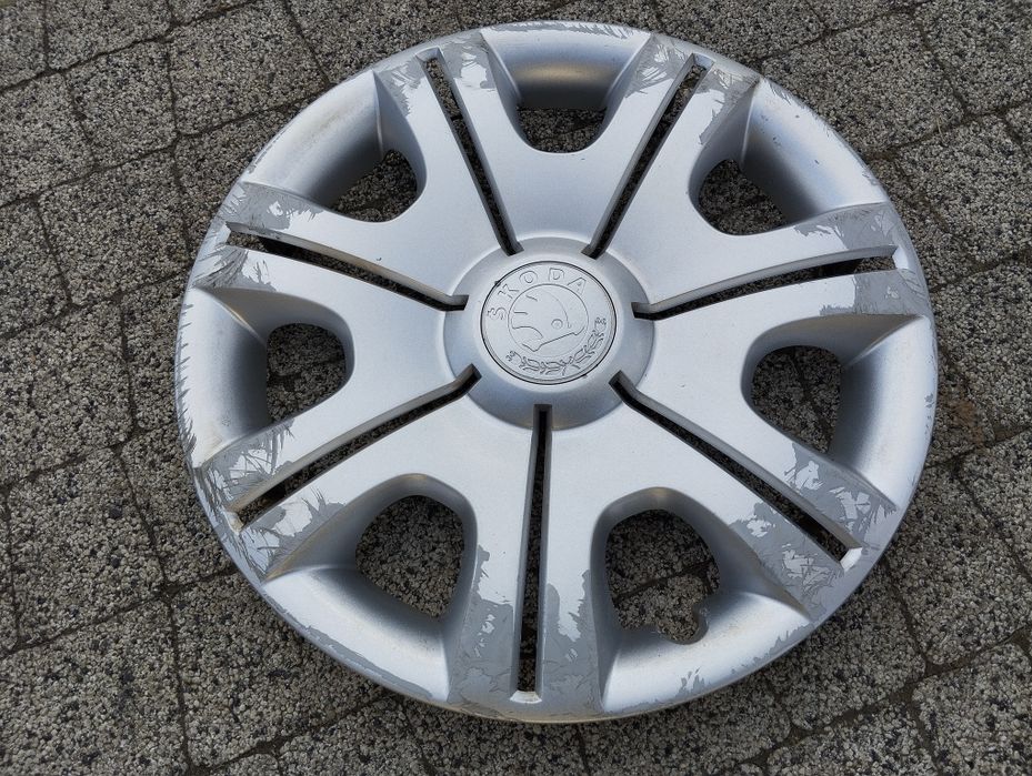 Kołpak Skoda 14" 5J0-147F pojedyncza sztuka oryginalny