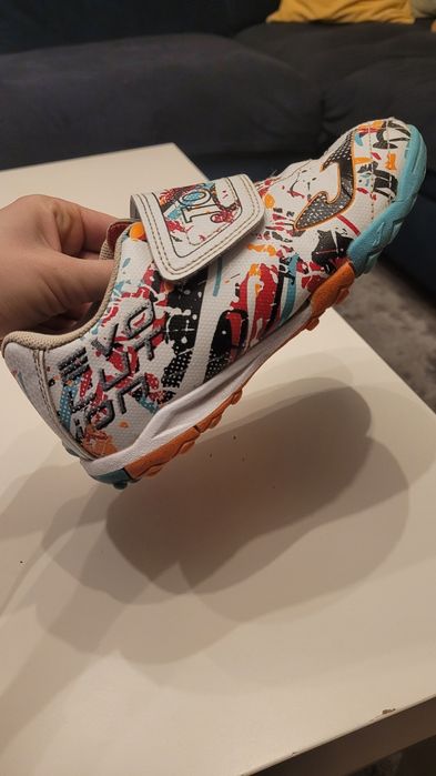 Turfy,  buty do piłki nożnej