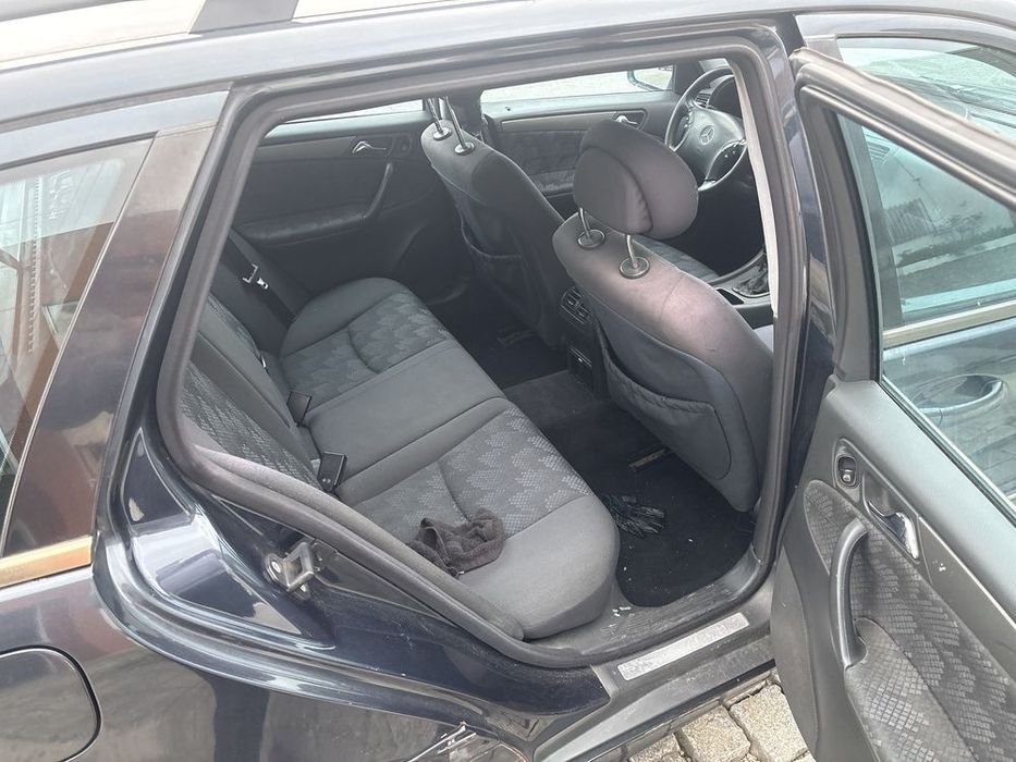 Mercedes C220d 2002