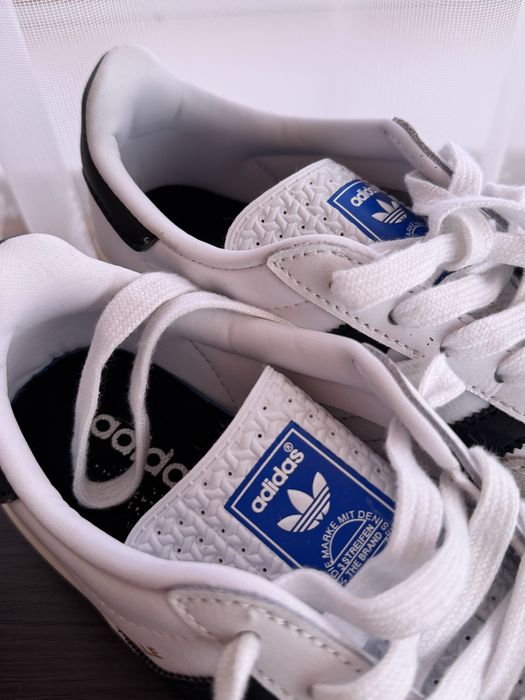 Кросівки Adidas 37 розміру