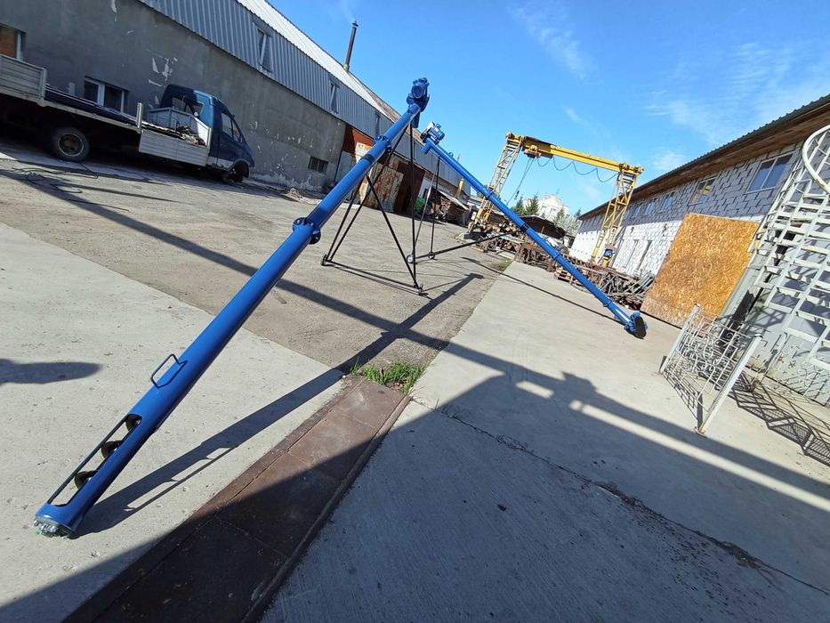 Шнековый погрузчик (конвеєр гвинтовий) шнек, транспортер