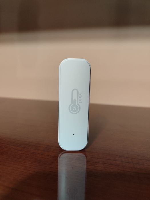 Датчик температури та вологості Wi-Fi Tuya Smart /Найновіша версія !!!
