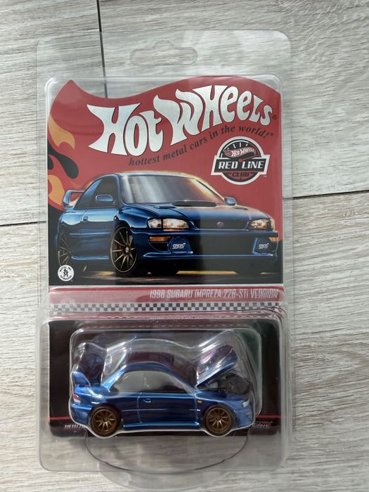 Hot wheels. Zamienie na inne rlc. Z mozliwoscia doplaty.
