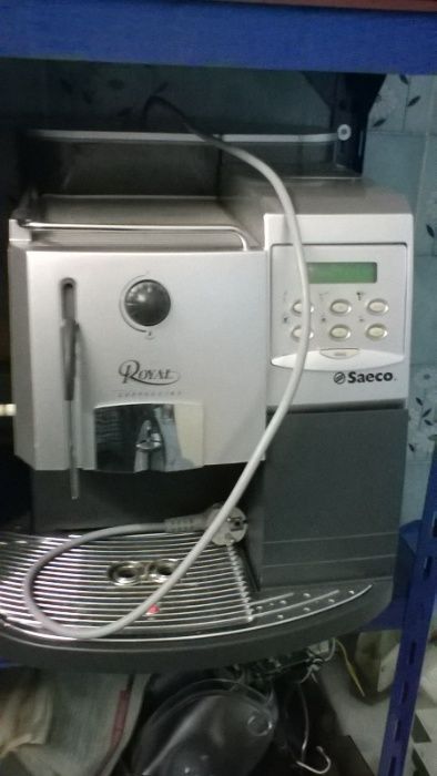 maquina de café em grão e pó saeco royal