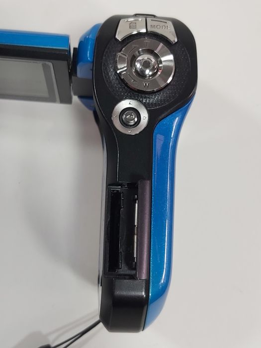 Видеокамера DXG Quickshot DXG-589V FHD 5MP