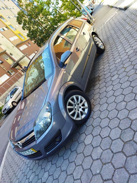 Opel Astra H Caravan