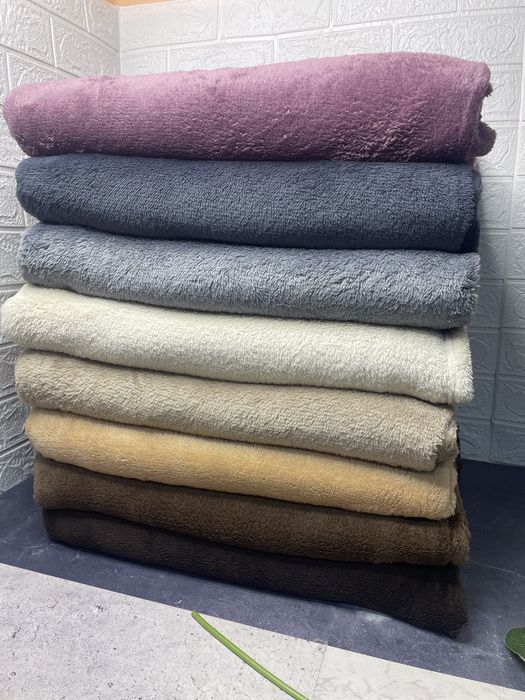 М’яке покривало з мікрофібри. Розміри 180×200 та 200×220 см