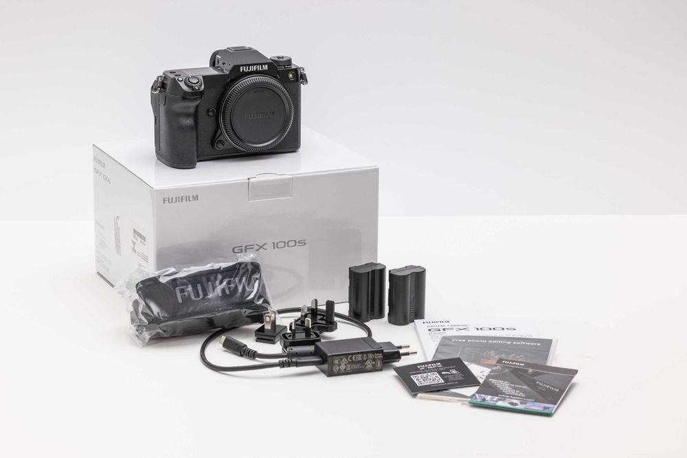 Aparat Fuji GFX 100s body + bateria Fuji NP-W235 (4052 zdj.), faktura VAT