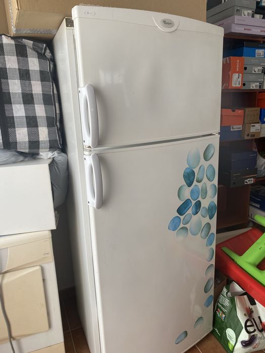 Frigo usado/ Apenas funciona congelador