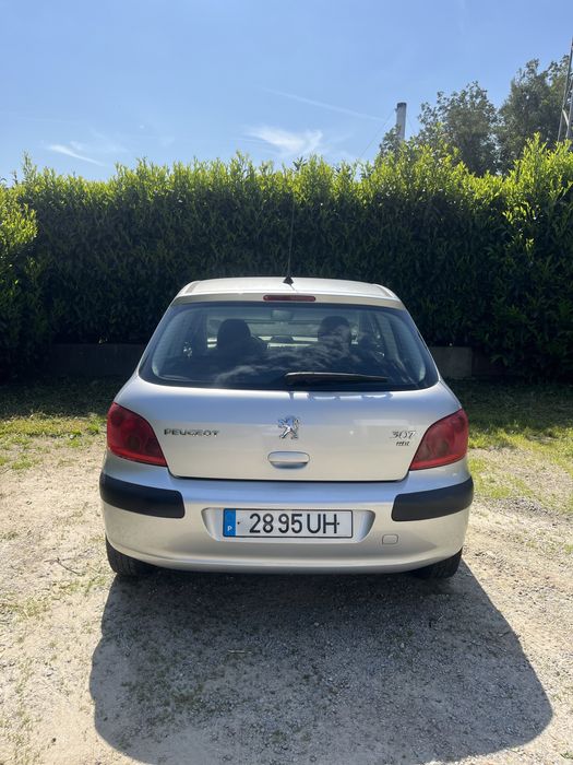 Peugeot 307 1.4 HDi – económico e fiável