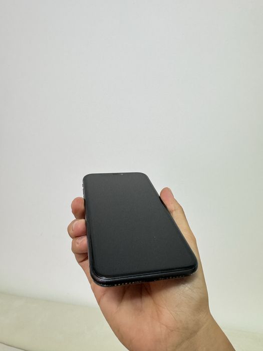 iPhone 11 64GB black