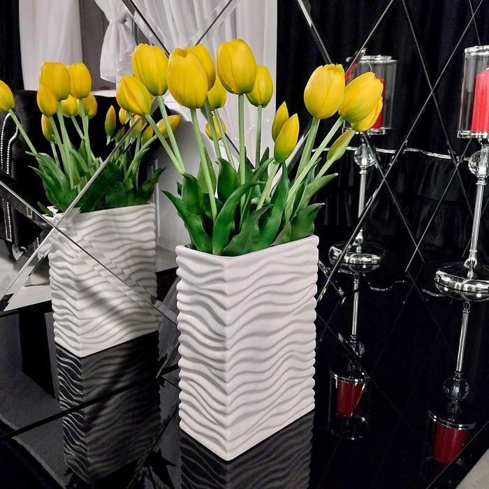 Wazon na kwiaty biały duży flakon ceramiczny prostokątny 23cm