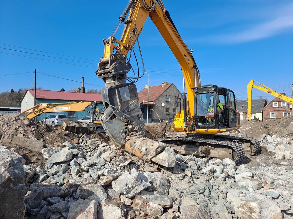 kruszenie, przesiewanie gruzu, rozbiórki, wynajem, usługa, kruszywa