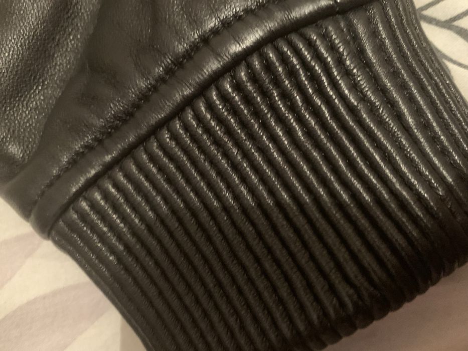 Шкіряна куртка чоловіча