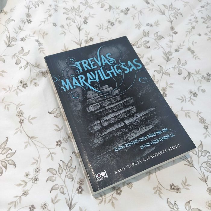 Trevas Maravilhosas, Margaret Stohl e Kami Garcia