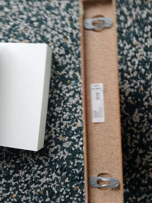 Półeczki Ikea kwadraty