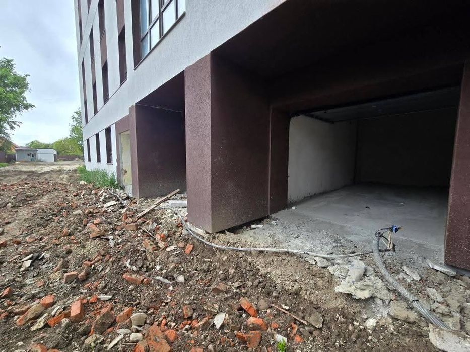 Продаж 2 гаражів  В ЖК Атмосфера