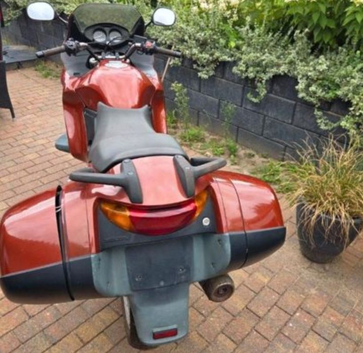 Honda NT 650 V Deauville