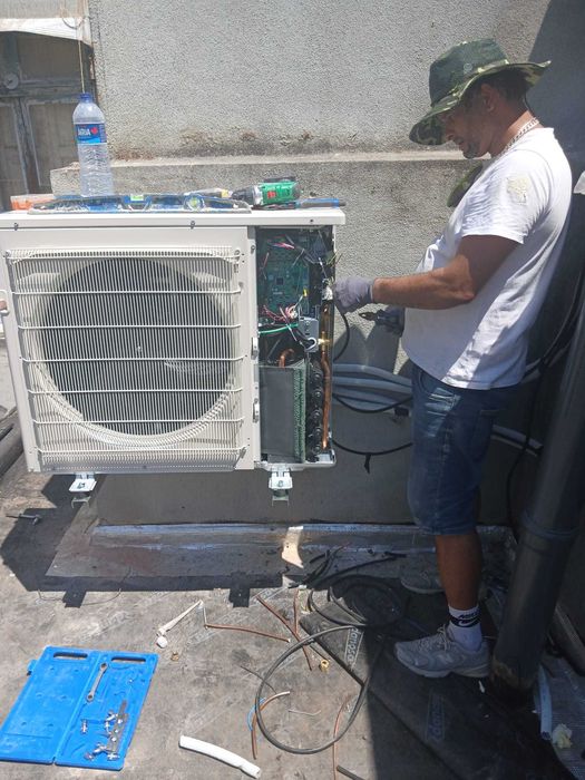 Instalação e Reparação de Ar Condicionado, Bombas de Calor e VMC