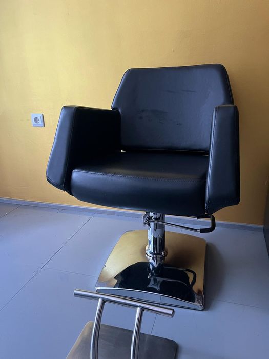 Venda urgente de todo o recheio de salão de beleza