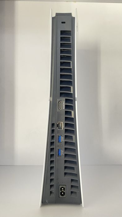 Продаю Sony PlayStation 5 Slim 1tb