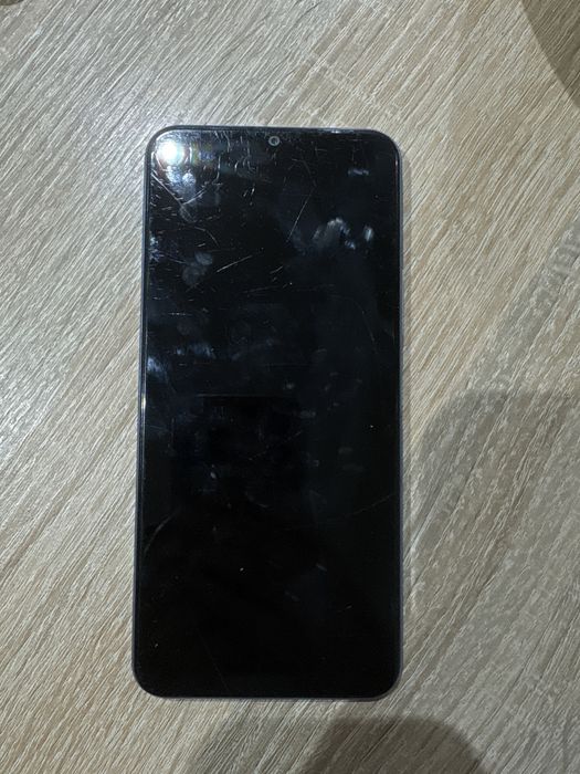 Vivo telefon V2110