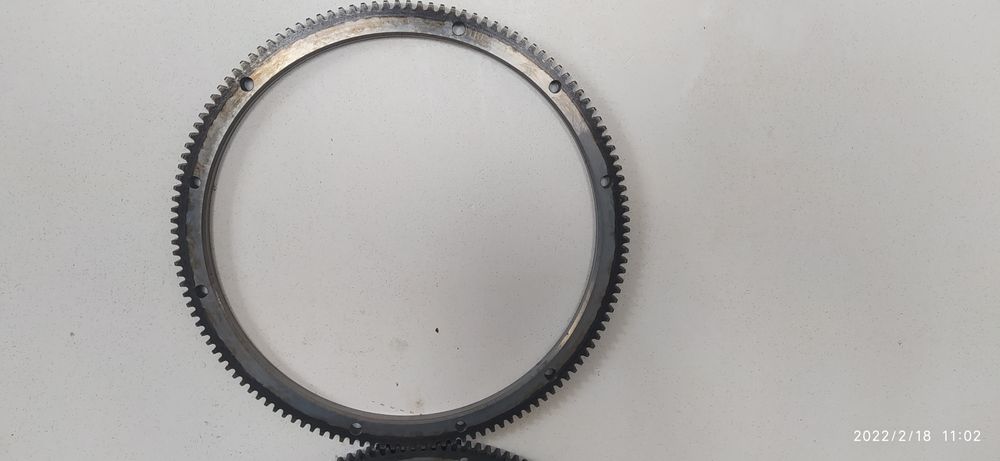 Вінець маховика VW транспортер т4
 2.4, 2.5, 2.0 бензин, дизель 1,9 т.