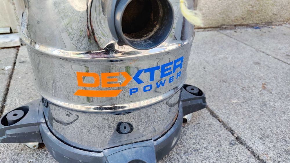 Aspirador Sólidos/Líquidos Dexter Power 20L - Para peças / Avariado
