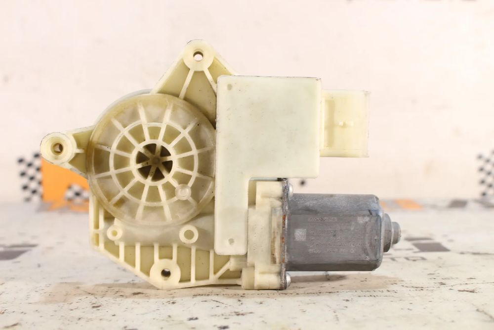 Motor vidro frente esquerdo PEUGEOT 308 II