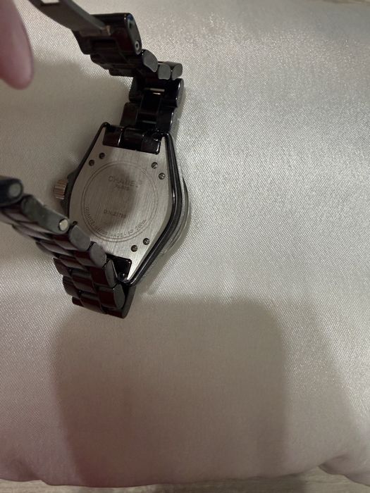 Керамические часы Chanel J 12