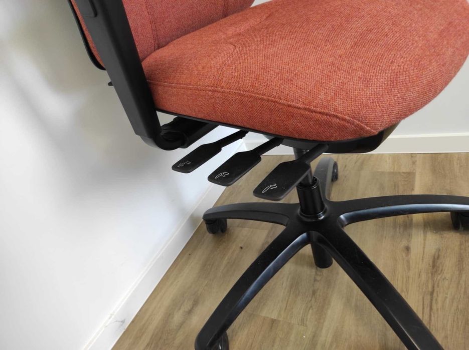 Fotel ergonomiczny RH Logic 200 Flokk – biurowy, regulowany, premium