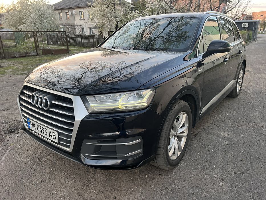 AUDI Q7 3.0 дизель європа