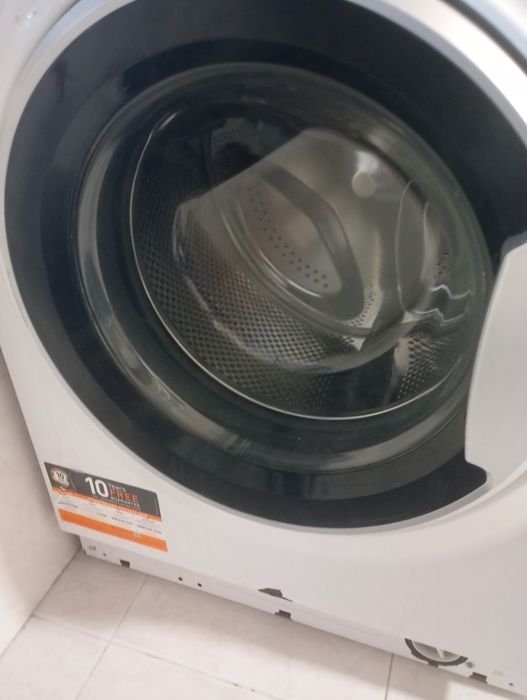 Maquina lavar roupa