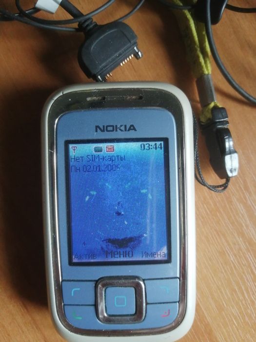 Nokia 6110 кольоровий екран, ОК ДЛЯ ЛІТНІХ ЛЮДЕЙ.