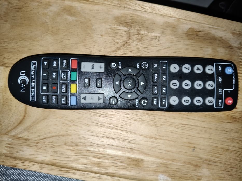 Tuner Ustym 4k Pro (enigma2,oscam) Combo DVB-T/SAT