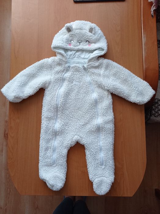 Biały kombinezon niemowlęcy słodka owieczka roz.62