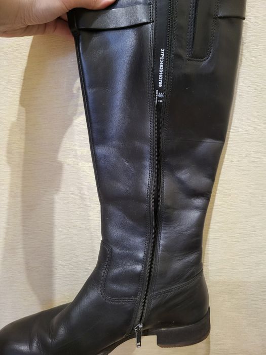 Жіночі осінні чоботи