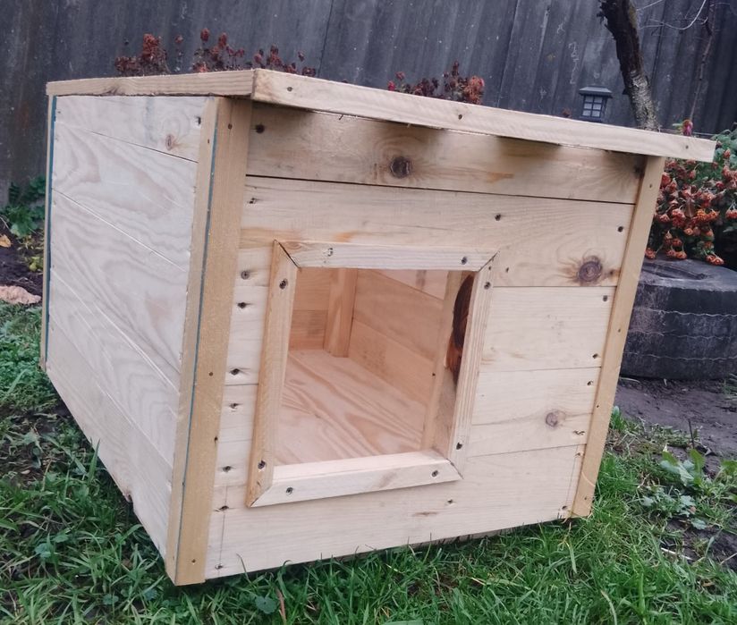 Будка для  невеликих собак