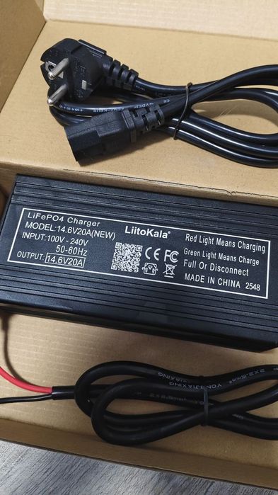 Розумний зарядний пристрій LiitoKala 14.6V 20A